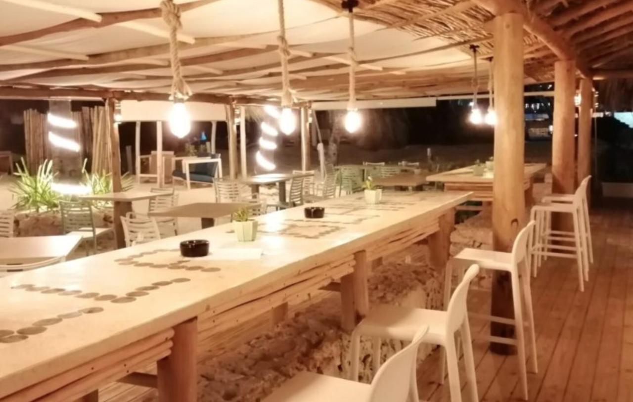 Sol Caribe Suites - Playa Los Corales - Beach Club, Wifi, Swimming Pool - Calle Aruba プンタ・カナ エクステリア 写真